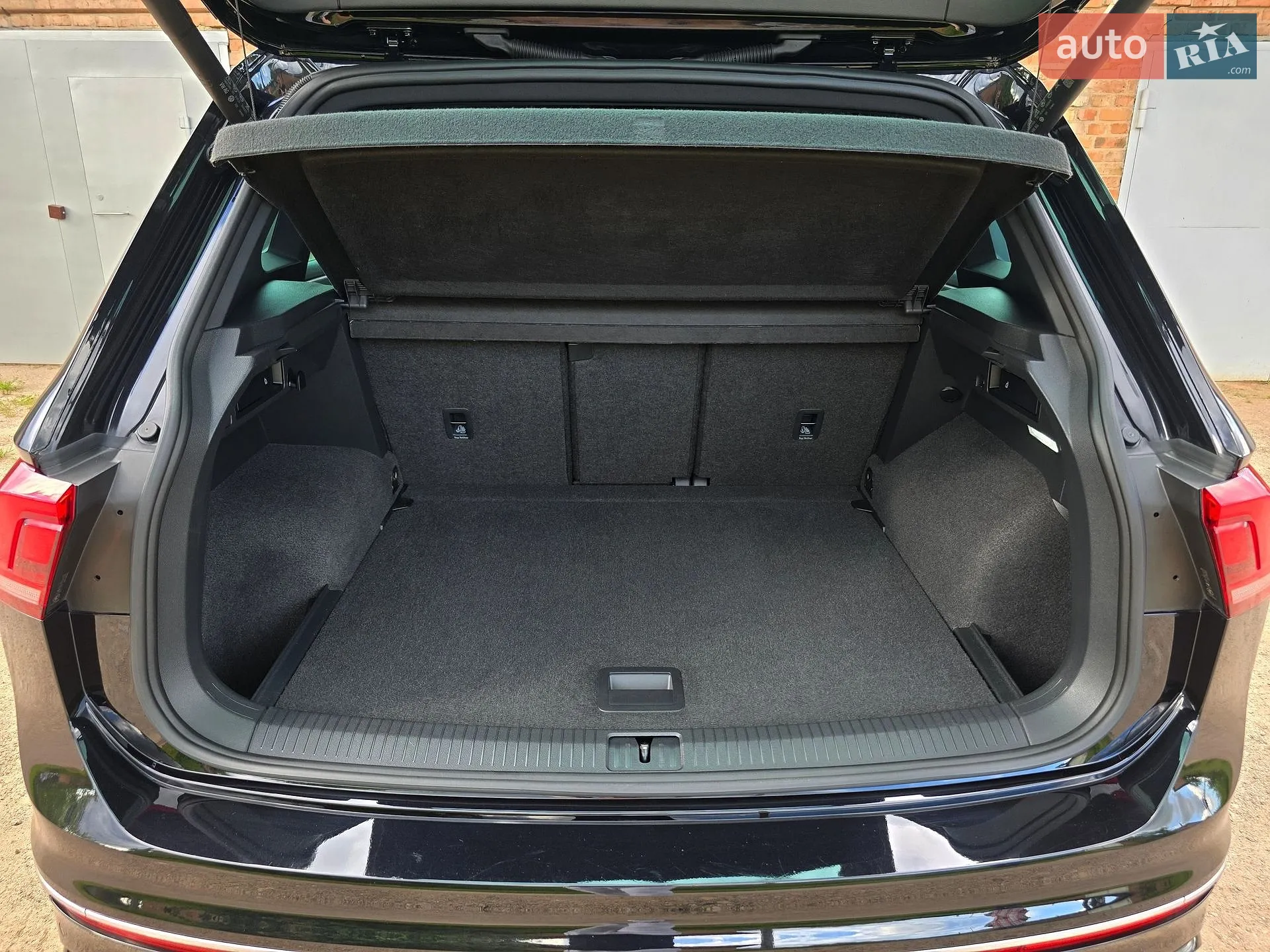 2022 Volkswagen Tiguan - мініатюра 64
