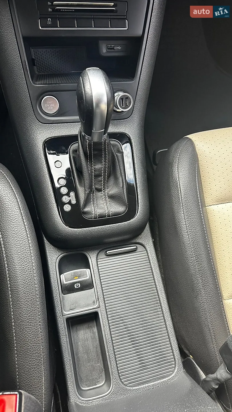 Volkswagen Tiguan 2016 VIN WVGAV7AXXGW590530 фото оголошення 11 з 22