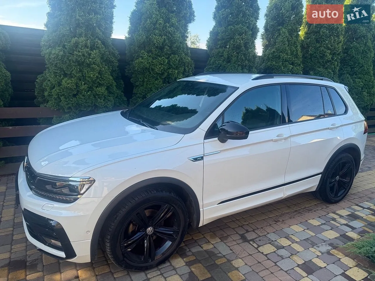 2020 Volkswagen Tiguan - мініатюра 23
