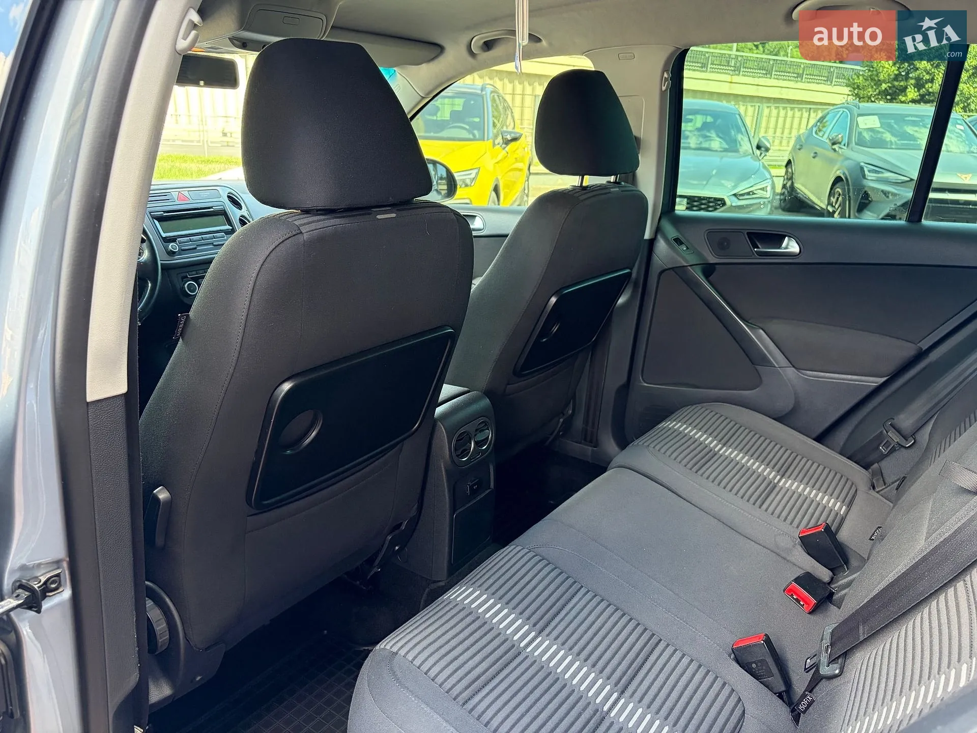 2010 Volkswagen Tiguan - мініатюра 16