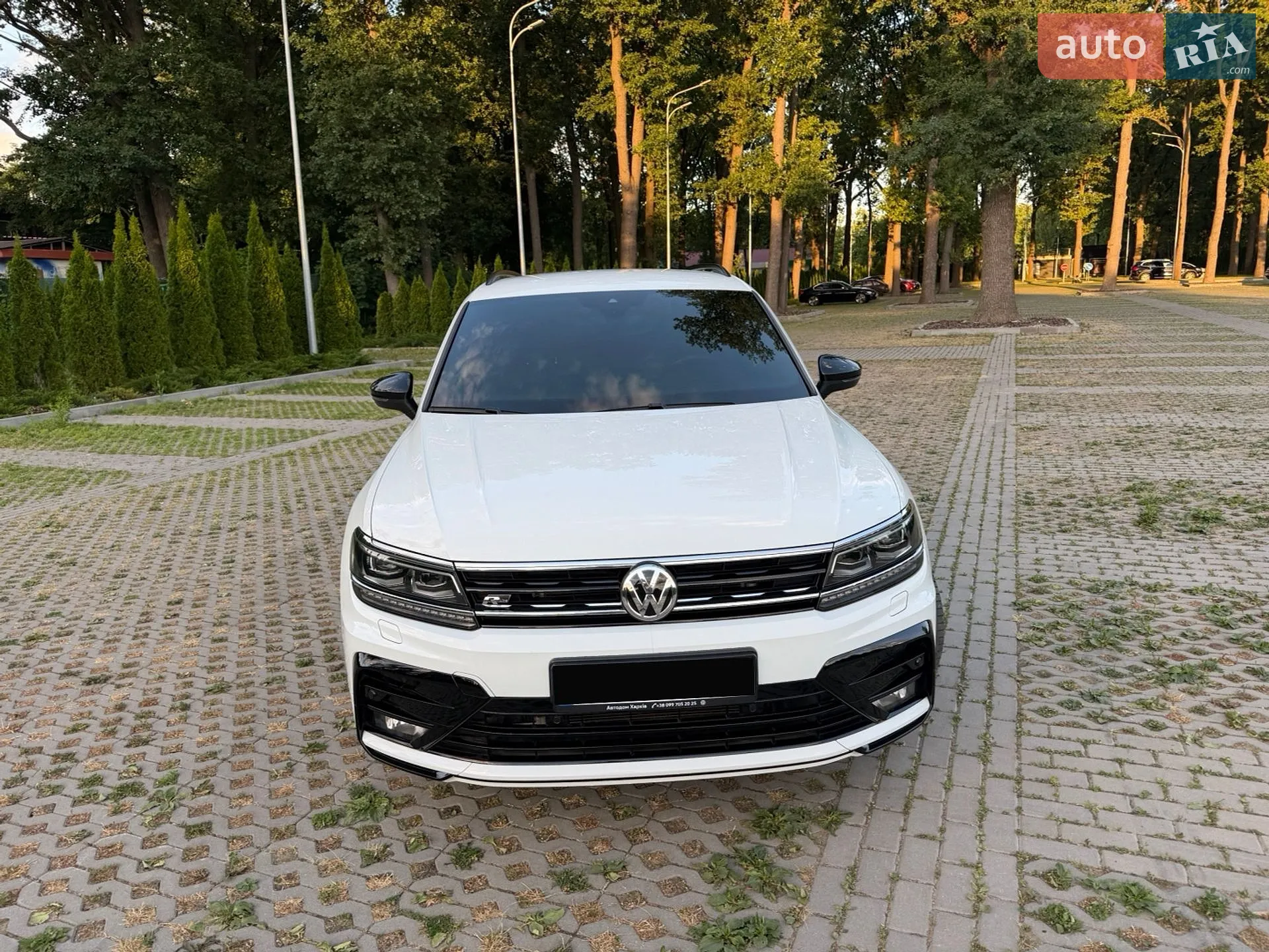 2020 Volkswagen Tiguan - мініатюра 8