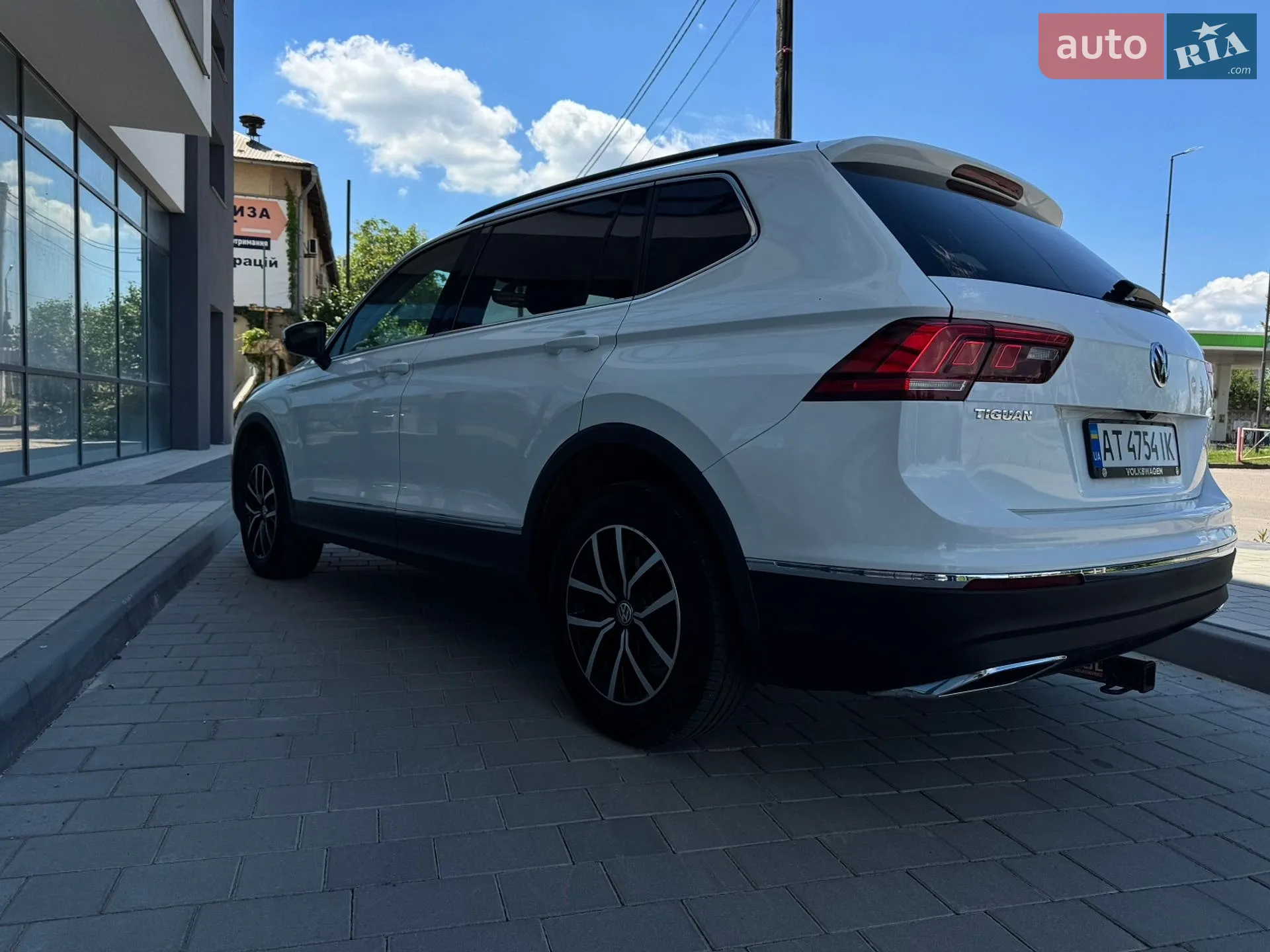 2020 Volkswagen Tiguan - мініатюра 13