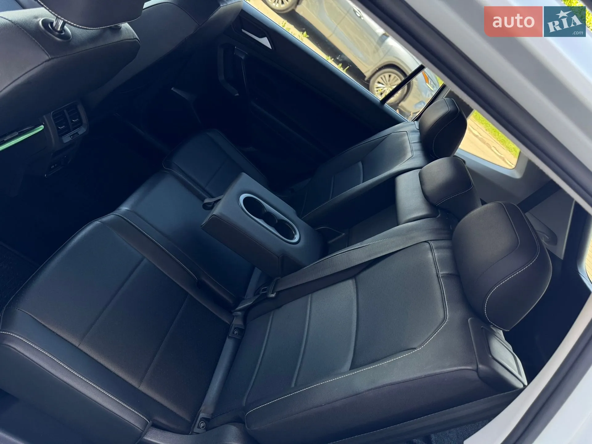 2020 Volkswagen Tiguan - мініатюра 36