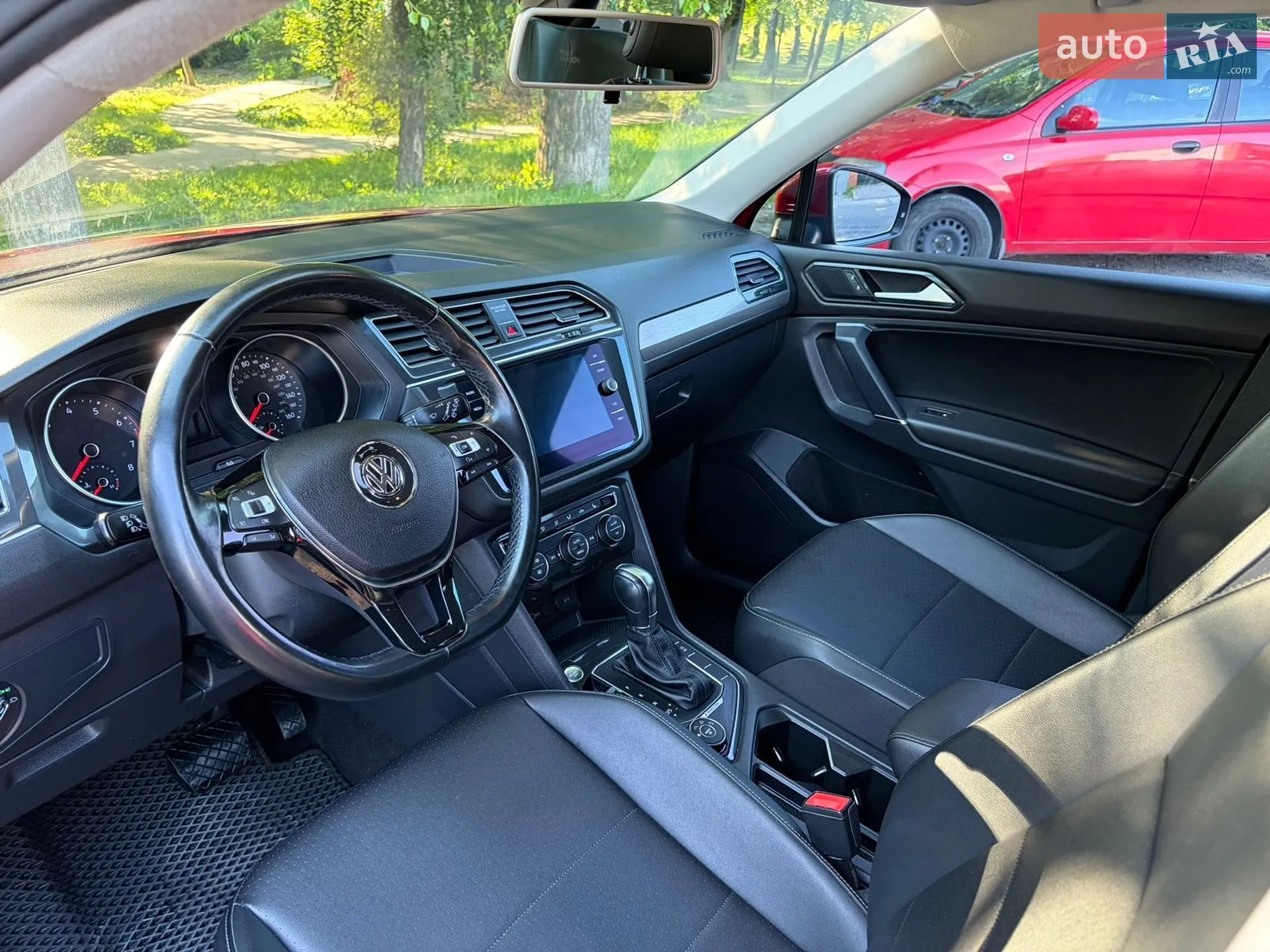2018 Volkswagen Tiguan - мініатюра 22