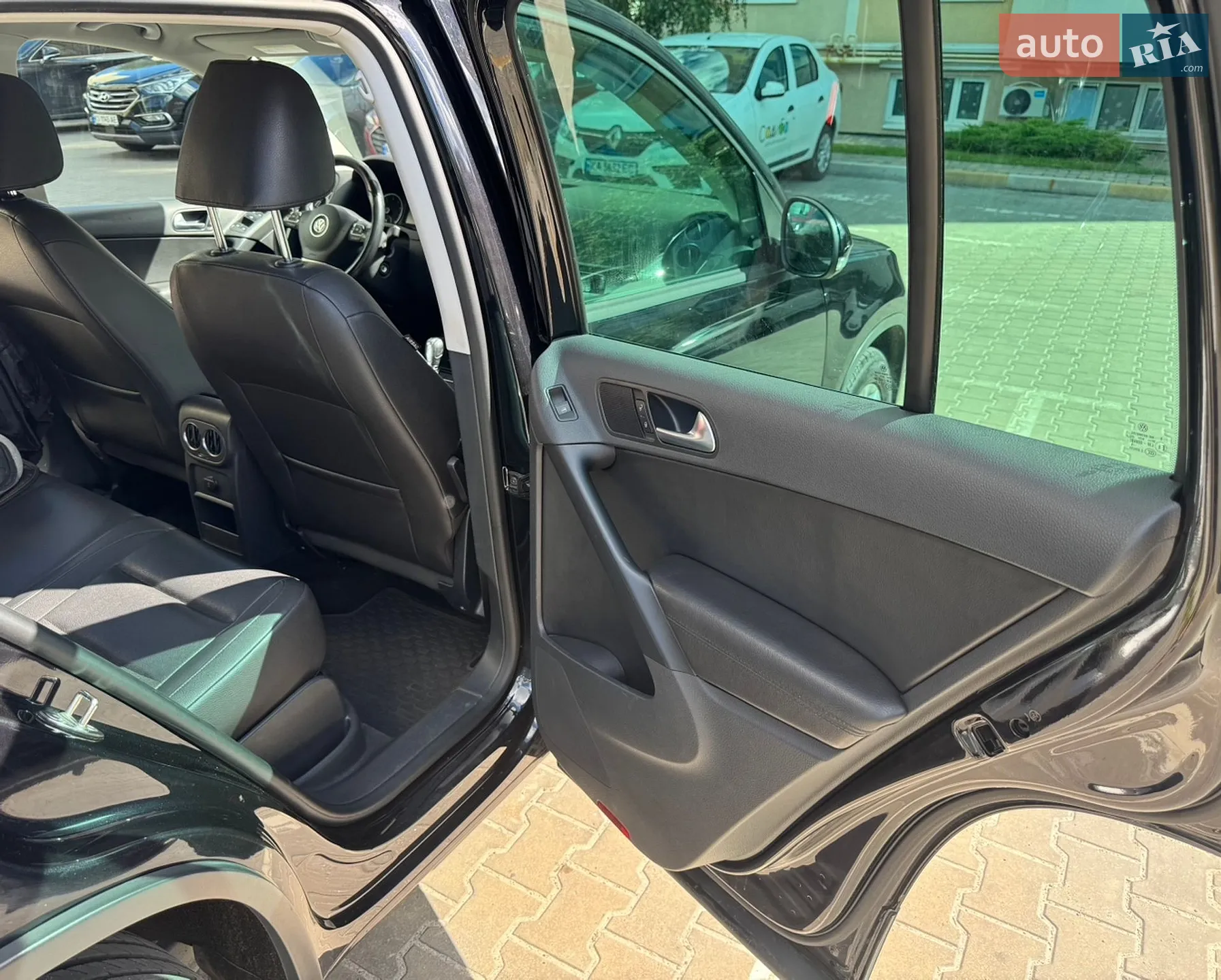 2013 Volkswagen Tiguan - мініатюра 15