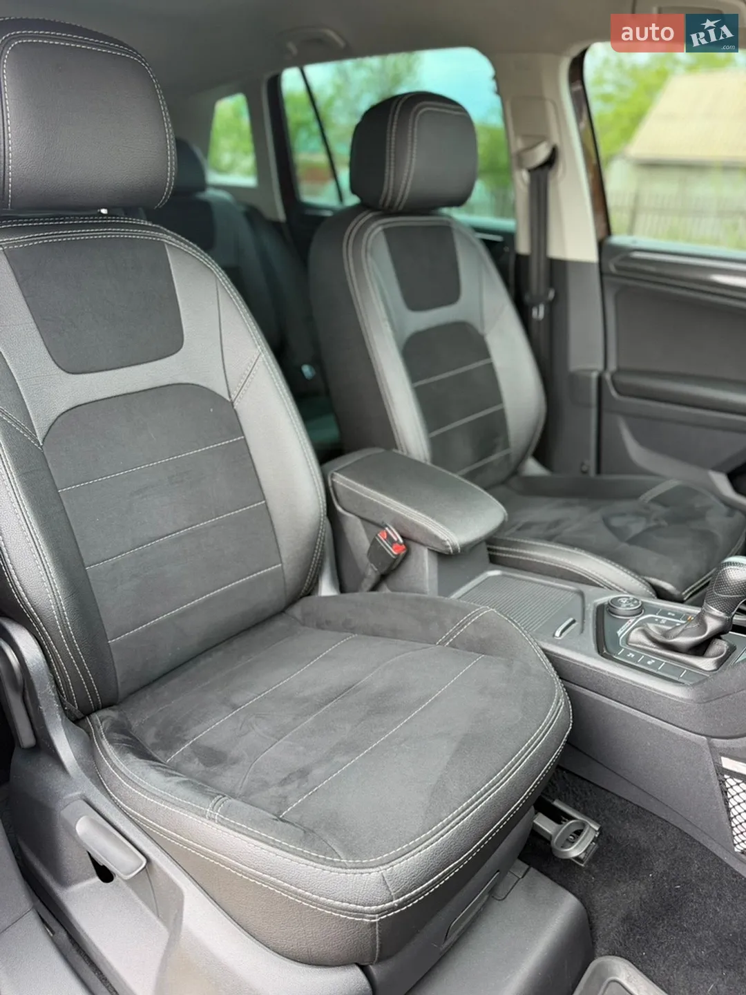 2017 Volkswagen Tiguan - мініатюра 18