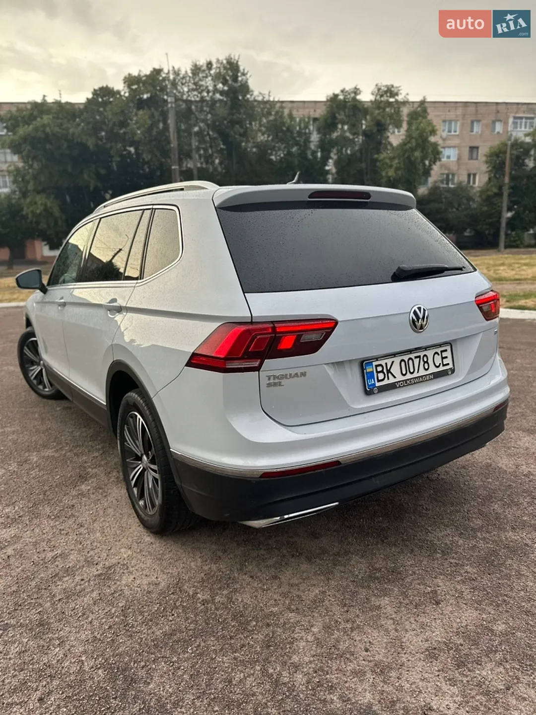 2017 Volkswagen Tiguan - мініатюра 4