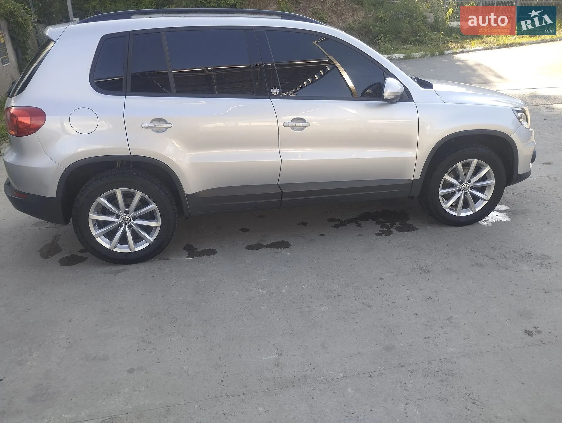 2017 Volkswagen Tiguan - мініатюра 19