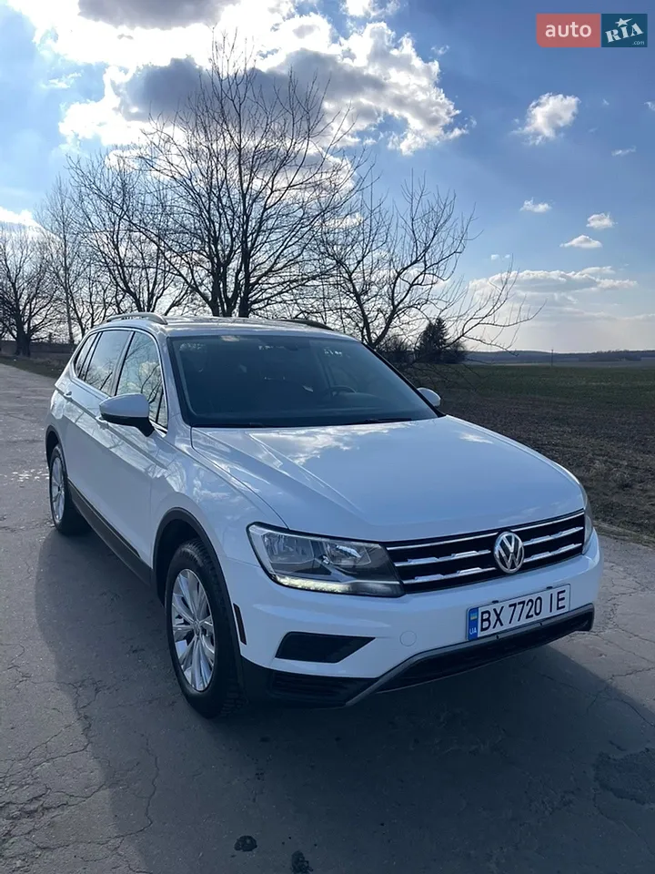 2017 Volkswagen Tiguan - мініатюра 35