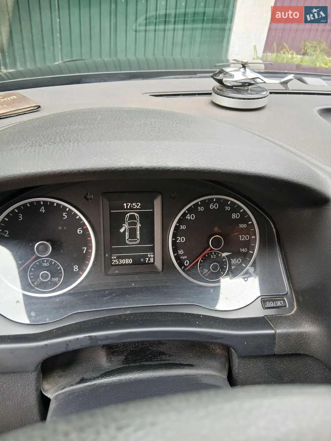 2011 Volkswagen Tiguan - мініатюра 16