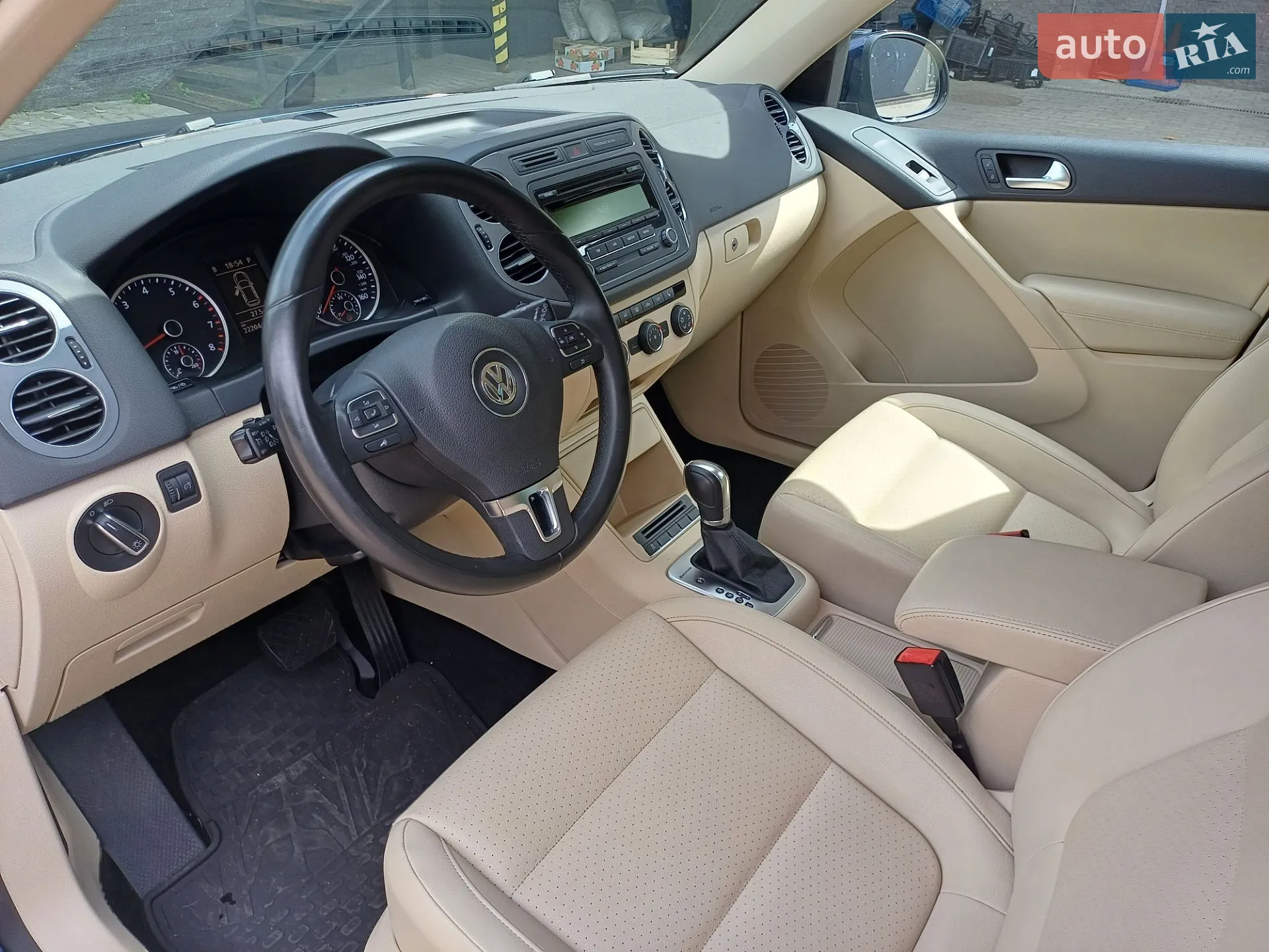 2015 Volkswagen Tiguan - мініатюра 34