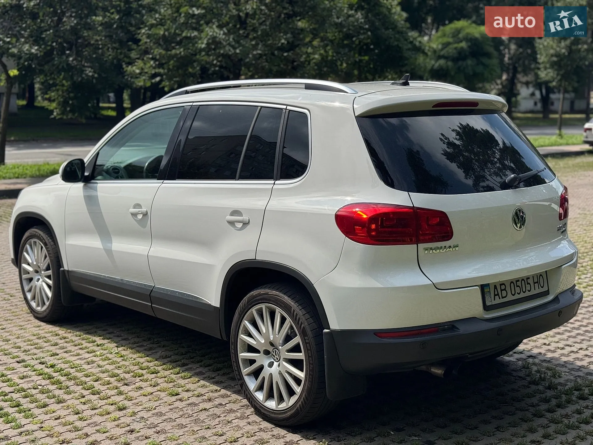2012 Volkswagen Tiguan - мініатюра 8