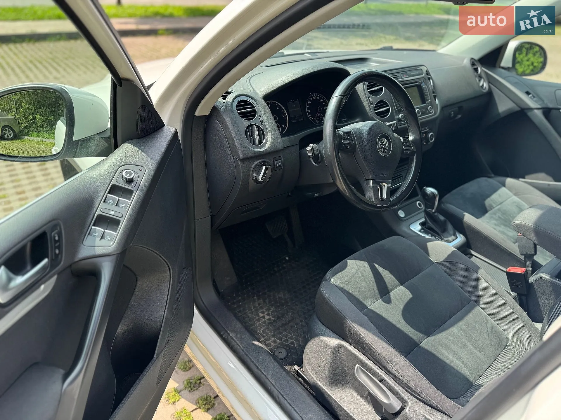 2012 Volkswagen Tiguan - мініатюра 14
