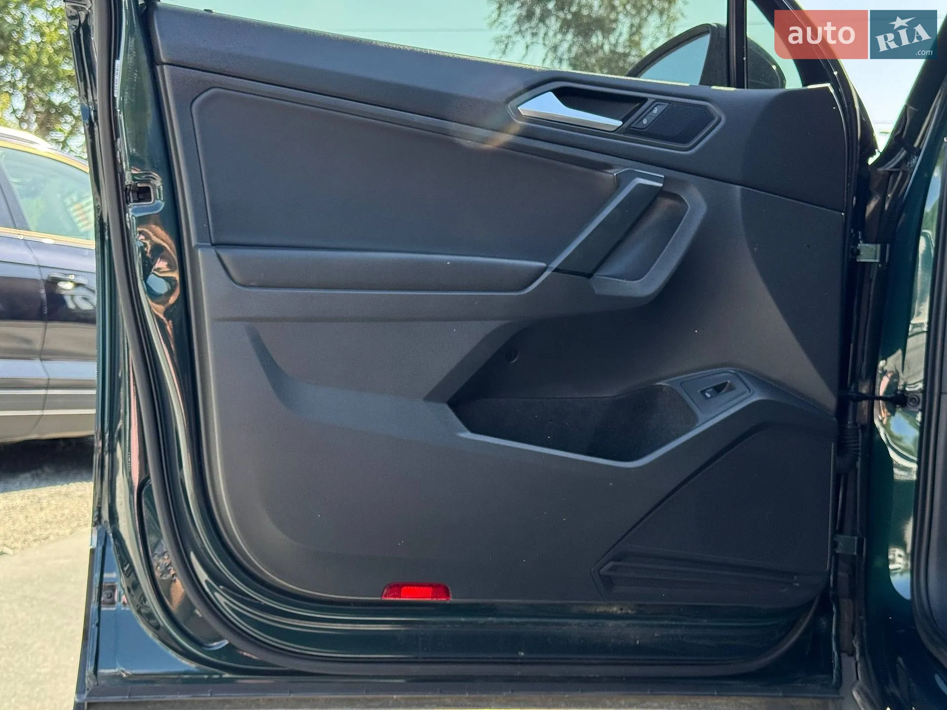 2019 Volkswagen Tiguan - мініатюра 27