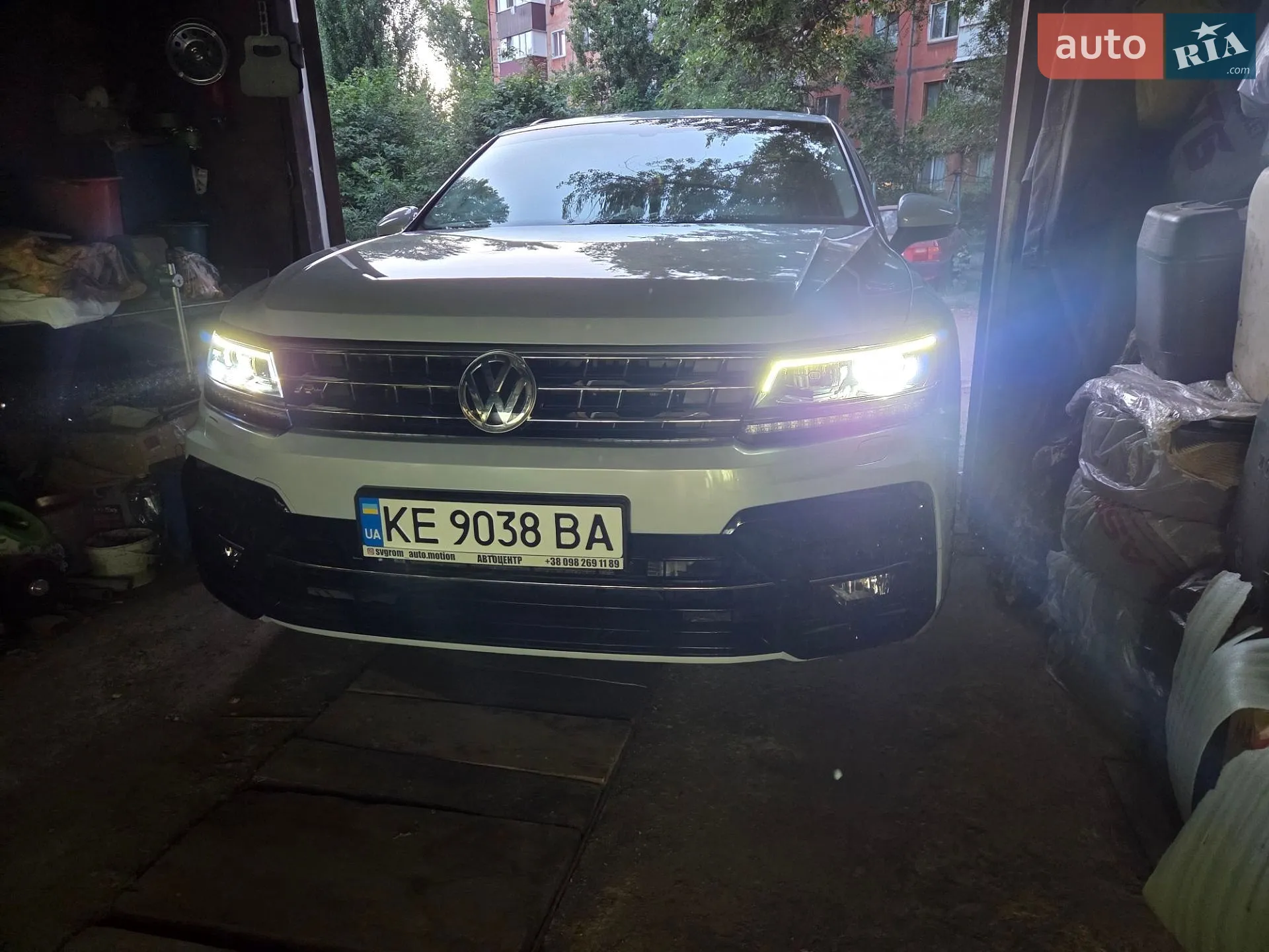 2018 Volkswagen Tiguan - мініатюра 11