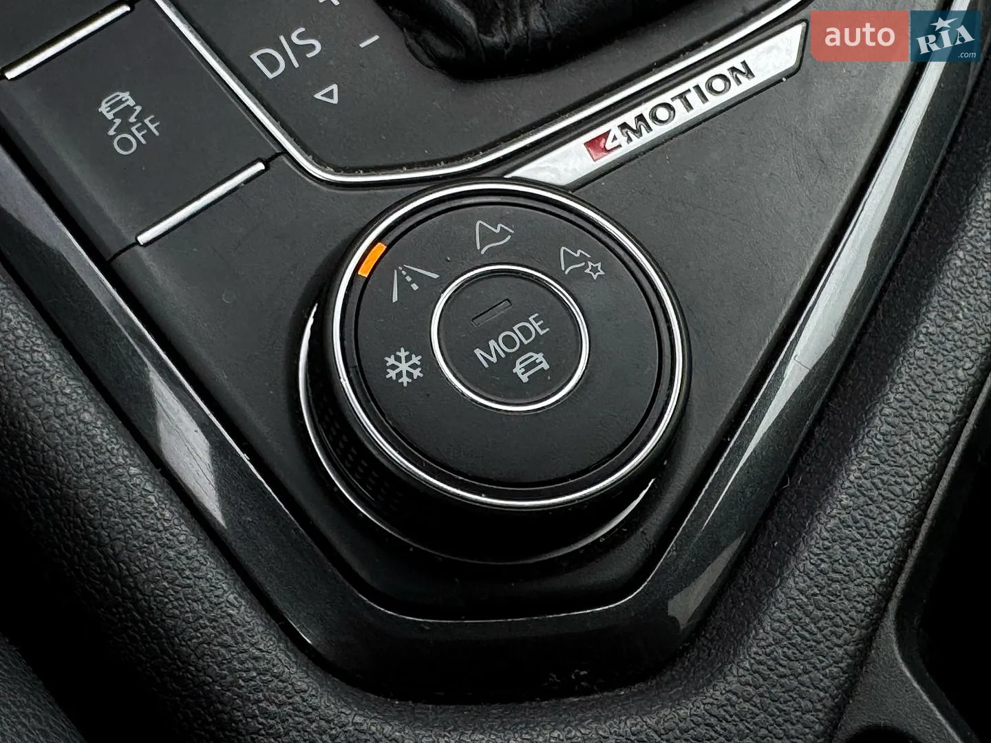 2018 Volkswagen Tiguan - мініатюра 31