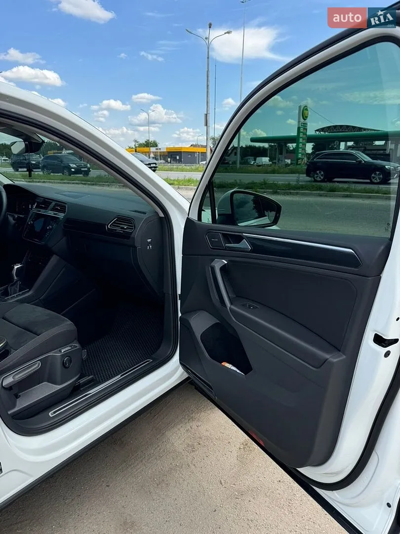 2021 Volkswagen Tiguan - мініатюра 13