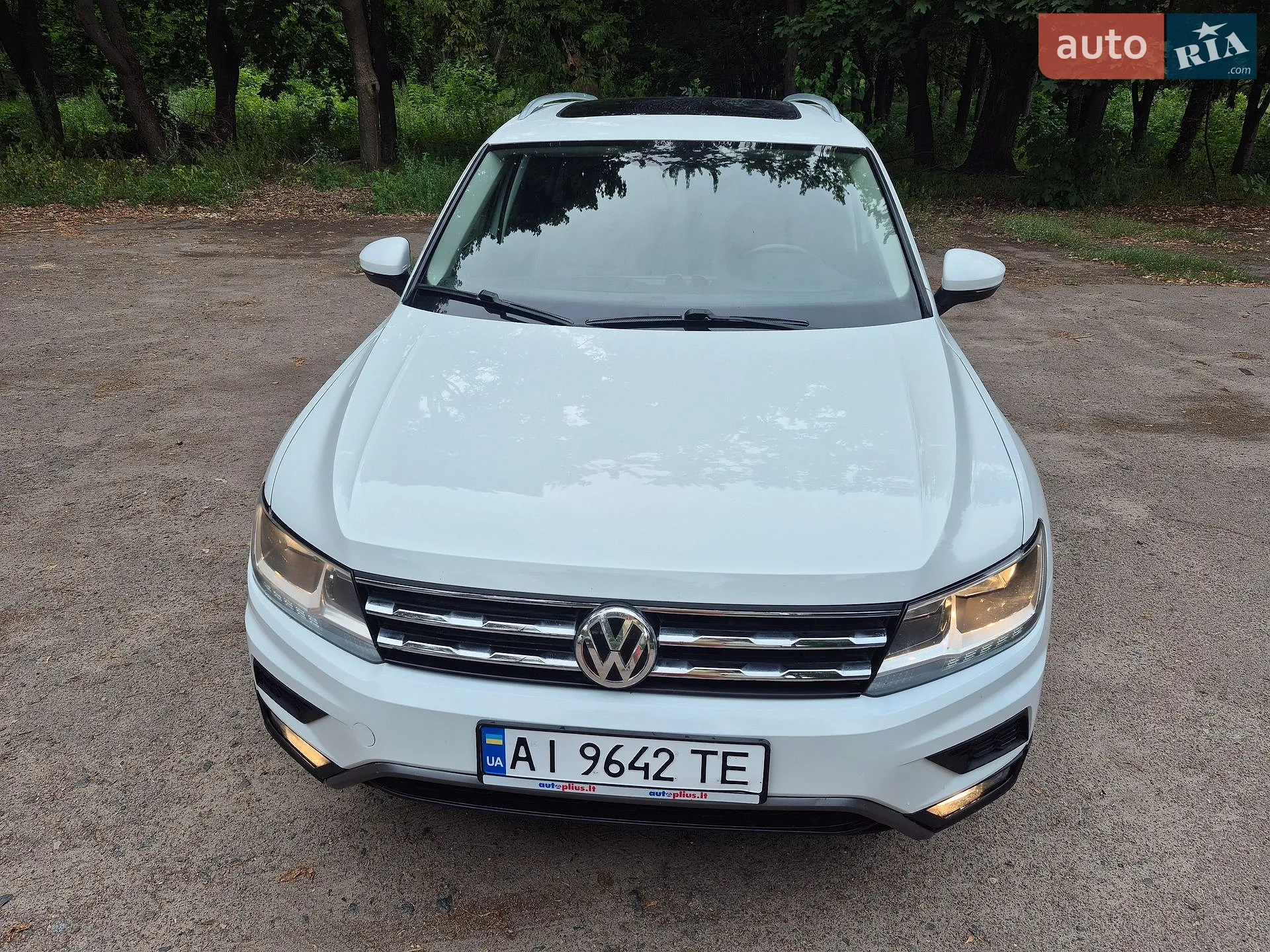 2017 Volkswagen Tiguan - мініатюра 2