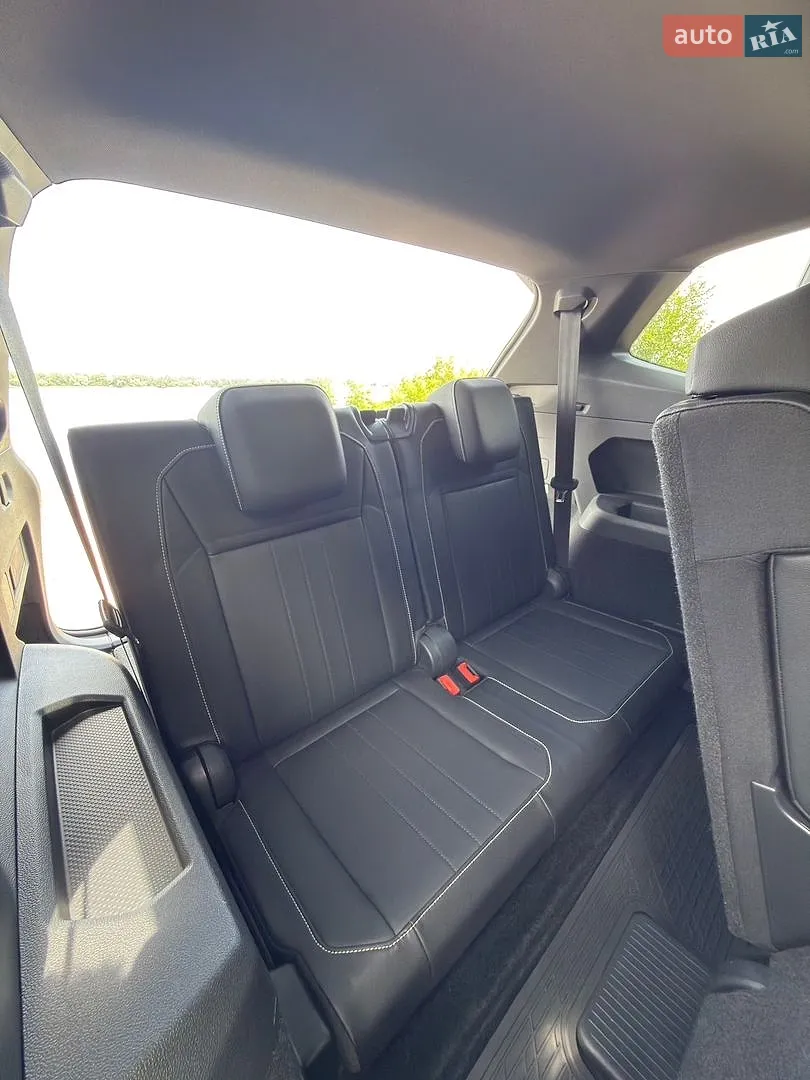 2023 Volkswagen Tiguan - мініатюра 8