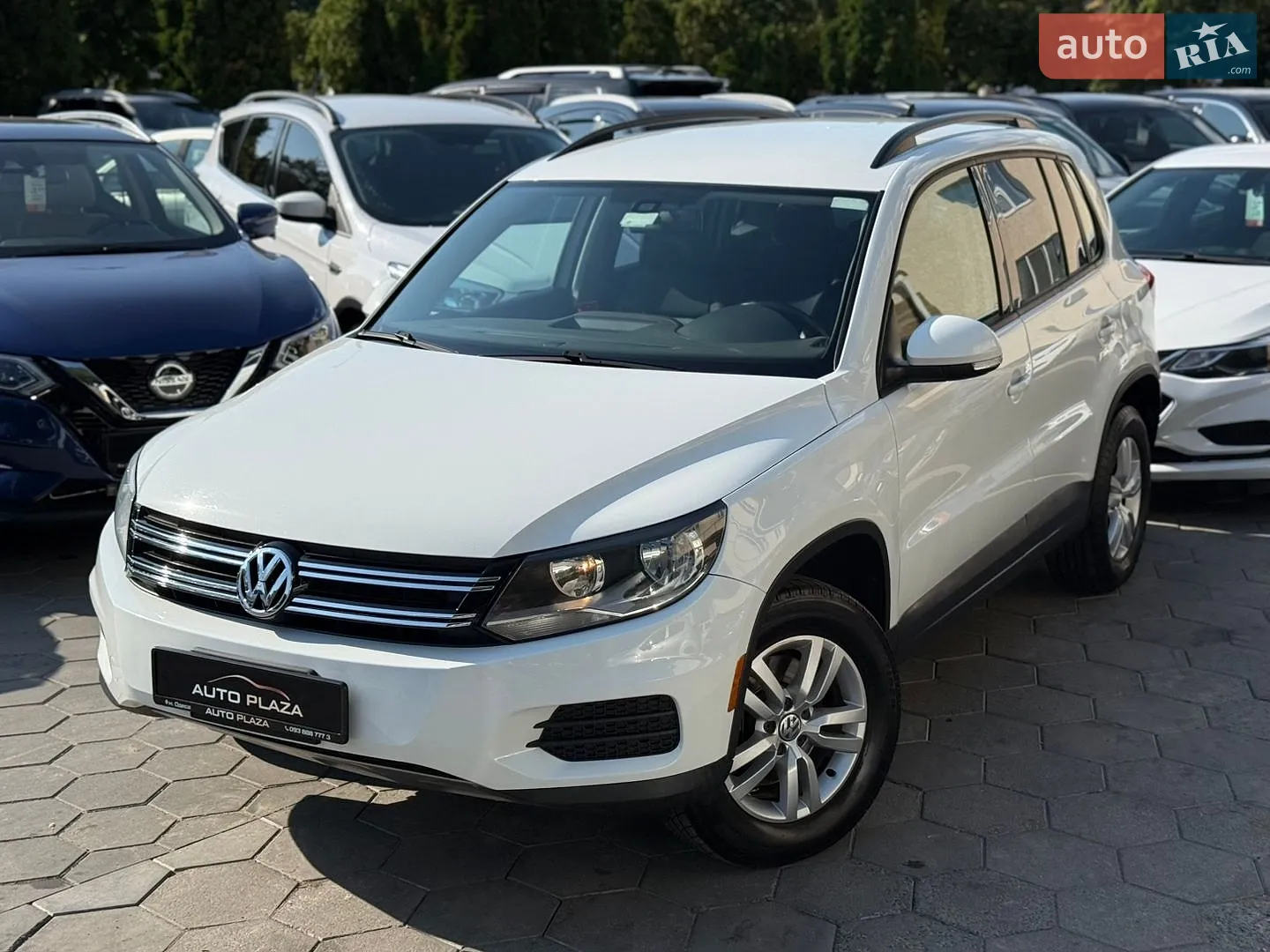 2016 Volkswagen Tiguan - мініатюра 11