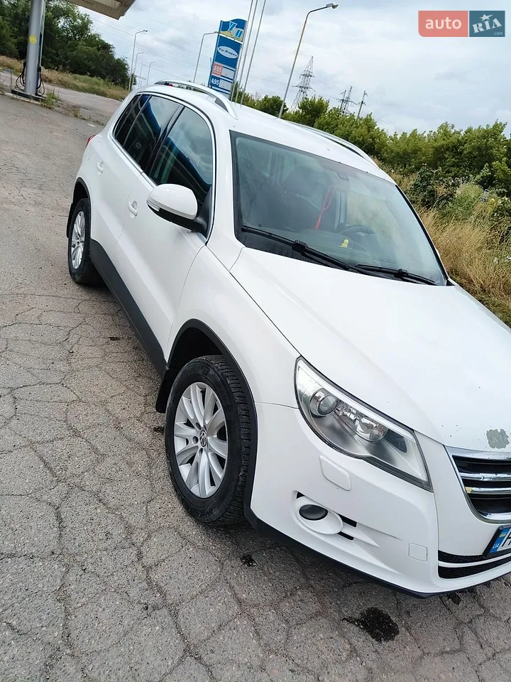 2010 Volkswagen Tiguan - мініатюра 15