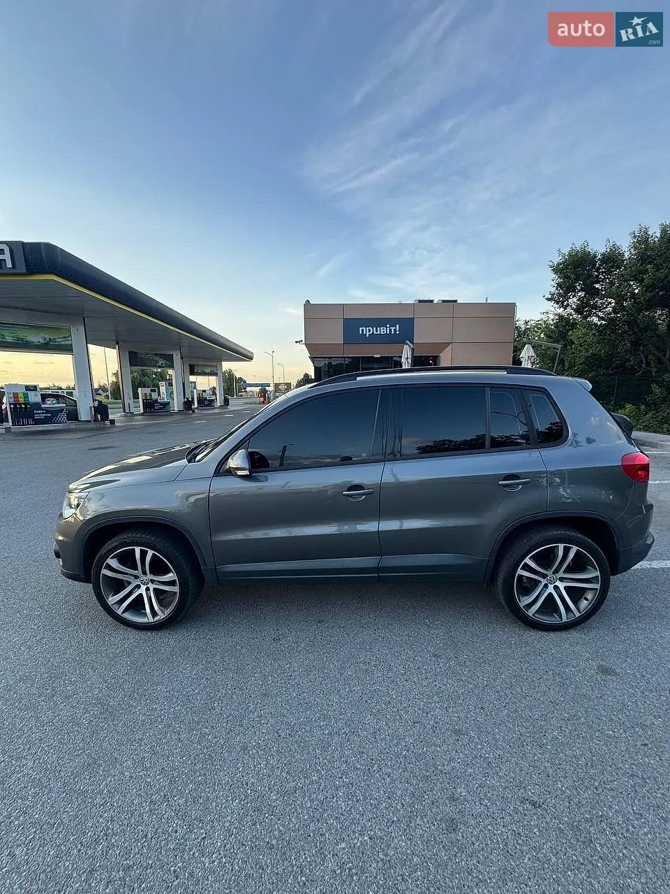 2018 Volkswagen Tiguan - мініатюра 4