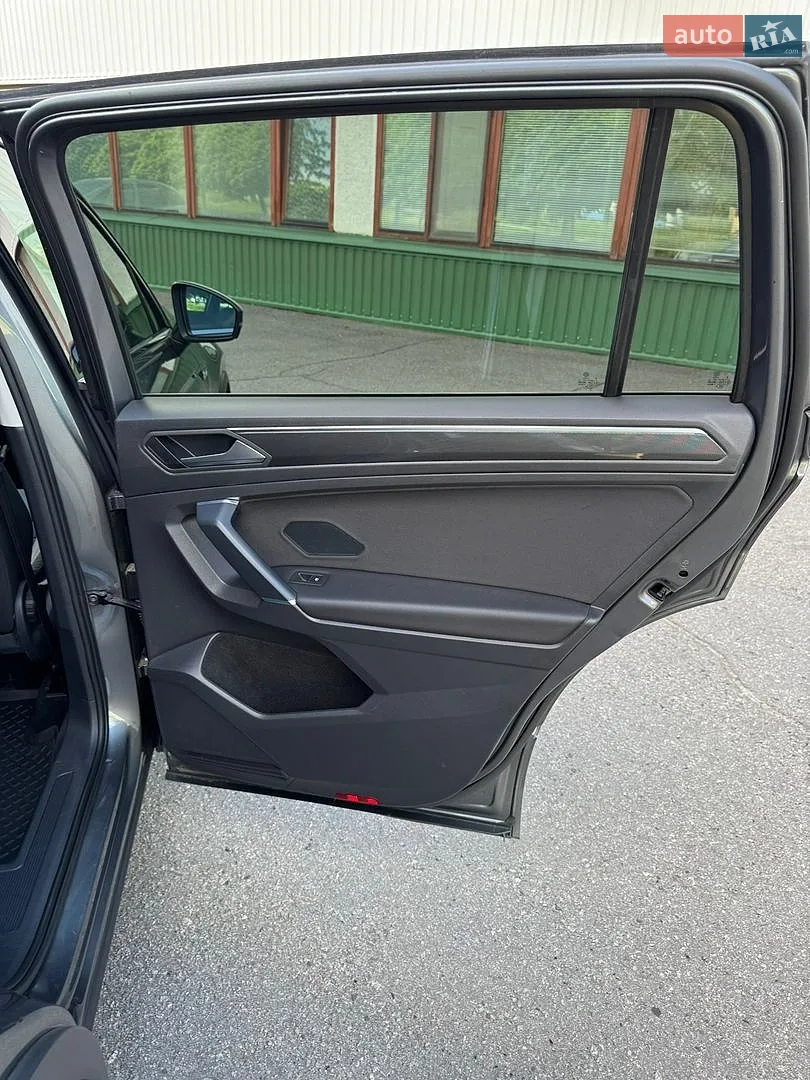 2019 Volkswagen Tiguan - мініатюра 52