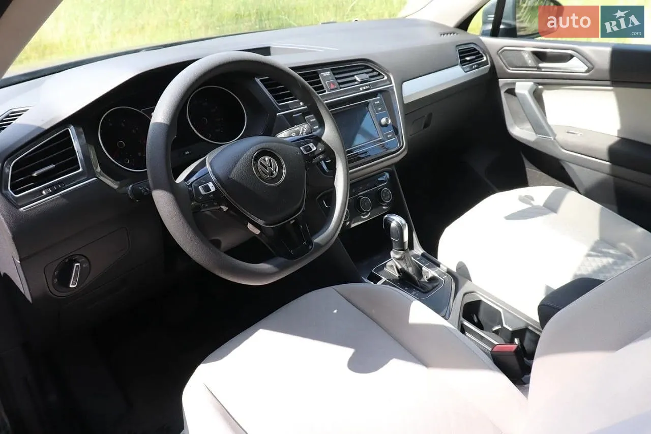 2020 Volkswagen Tiguan - мініатюра 12