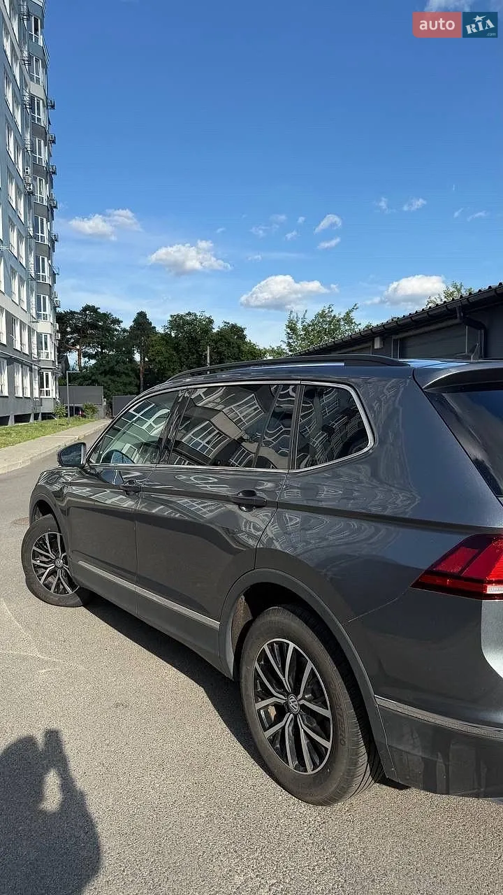 2021 Volkswagen Tiguan - мініатюра 9