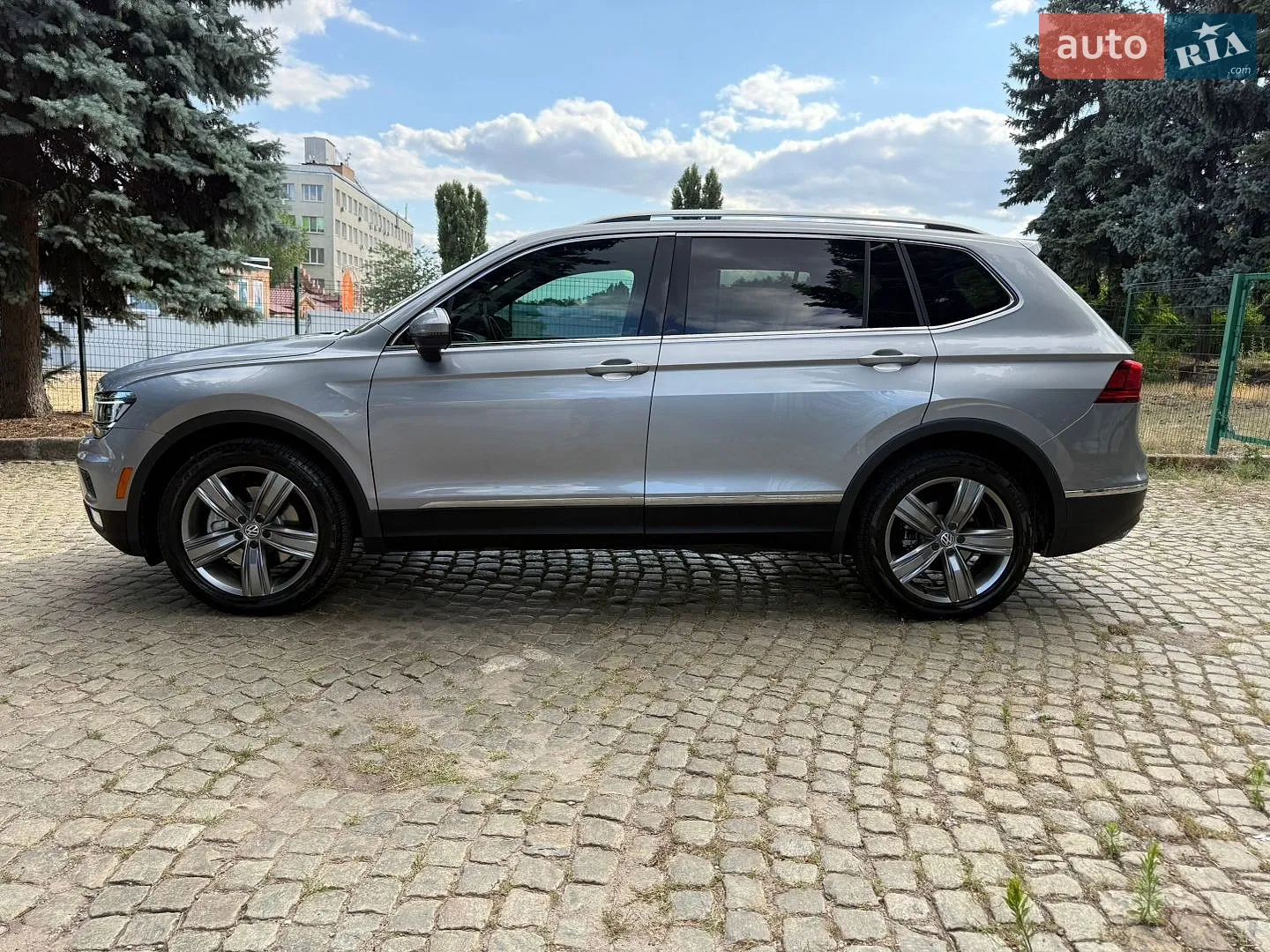 2020 Volkswagen Tiguan - мініатюра 5