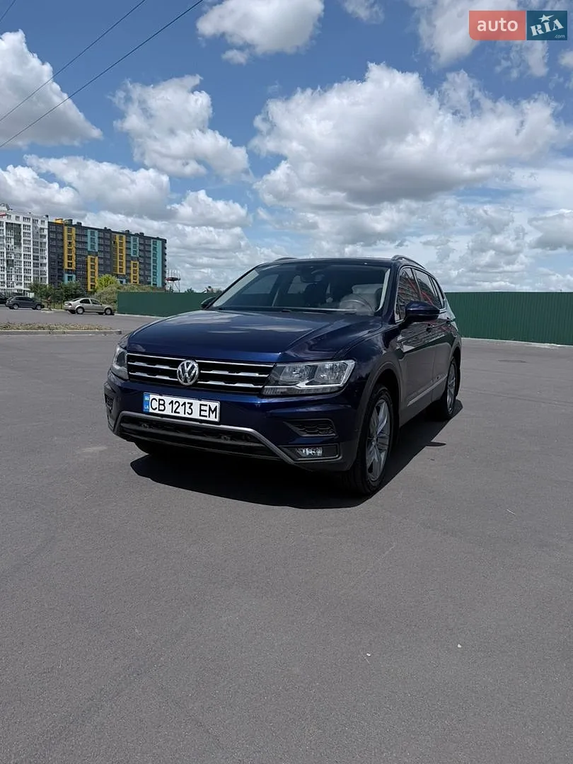 2020 Volkswagen Tiguan - фото 1