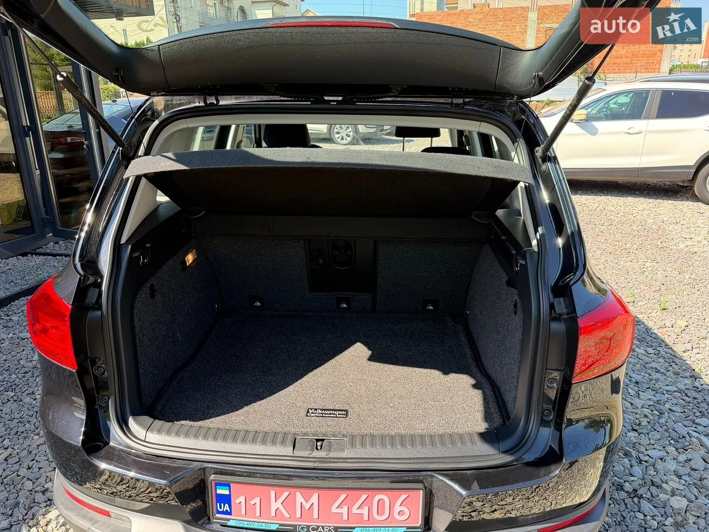 2017 Volkswagen Tiguan - мініатюра 17