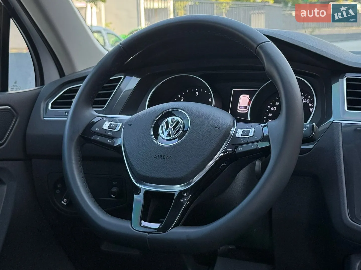 2018 Volkswagen Tiguan - мініатюра 82