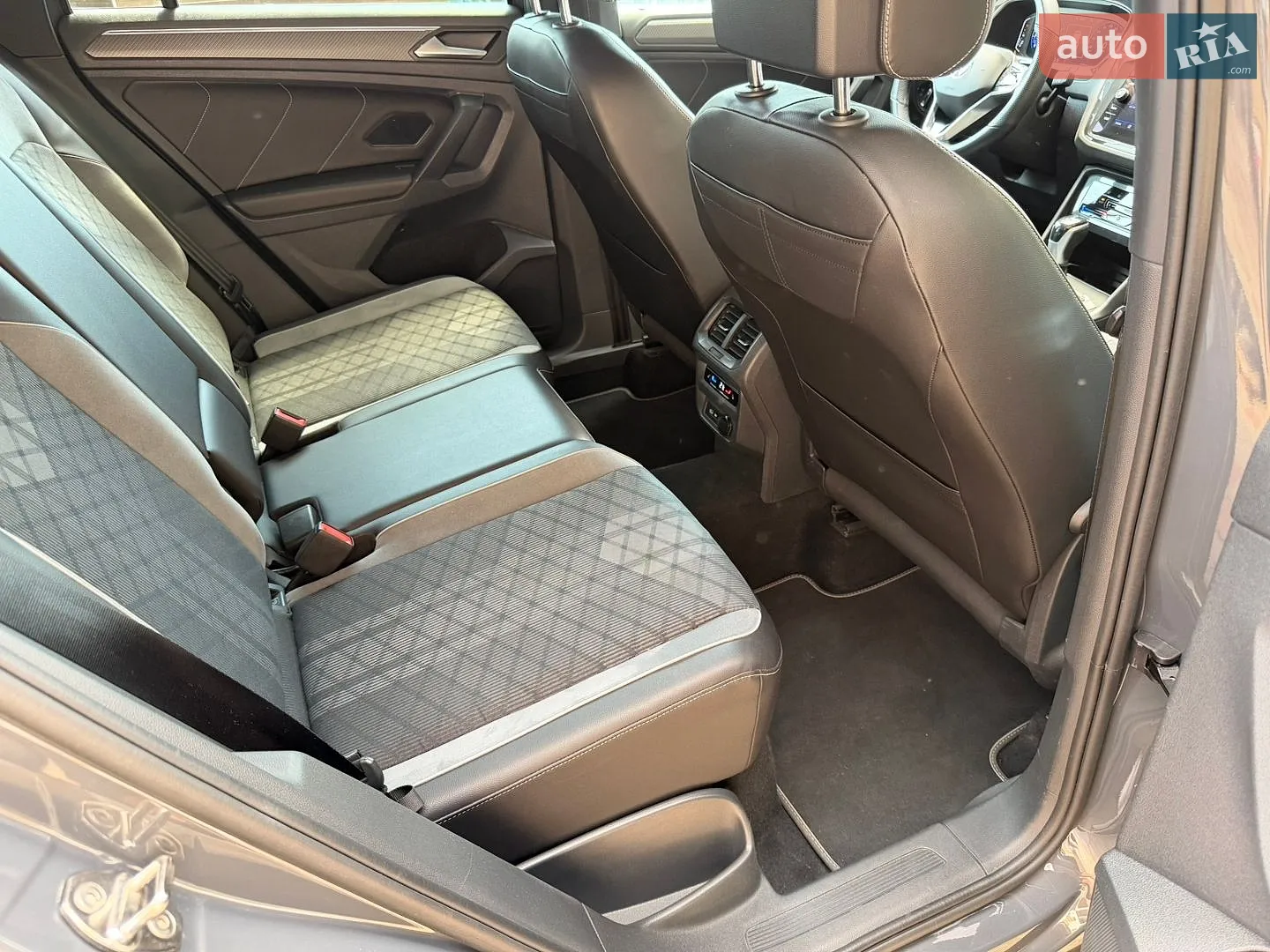 2023 Volkswagen Tiguan - мініатюра 14