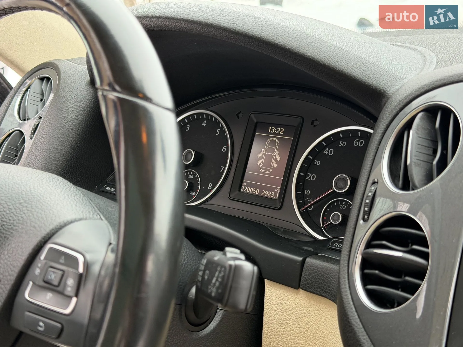 2012 Volkswagen Tiguan - мініатюра 9