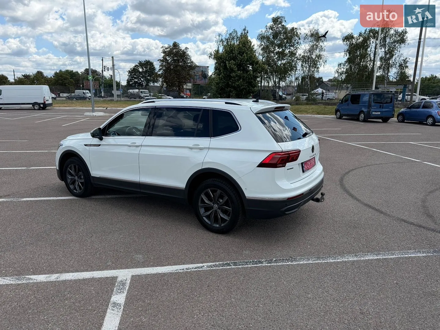 2022 Volkswagen Tiguan - мініатюра 10