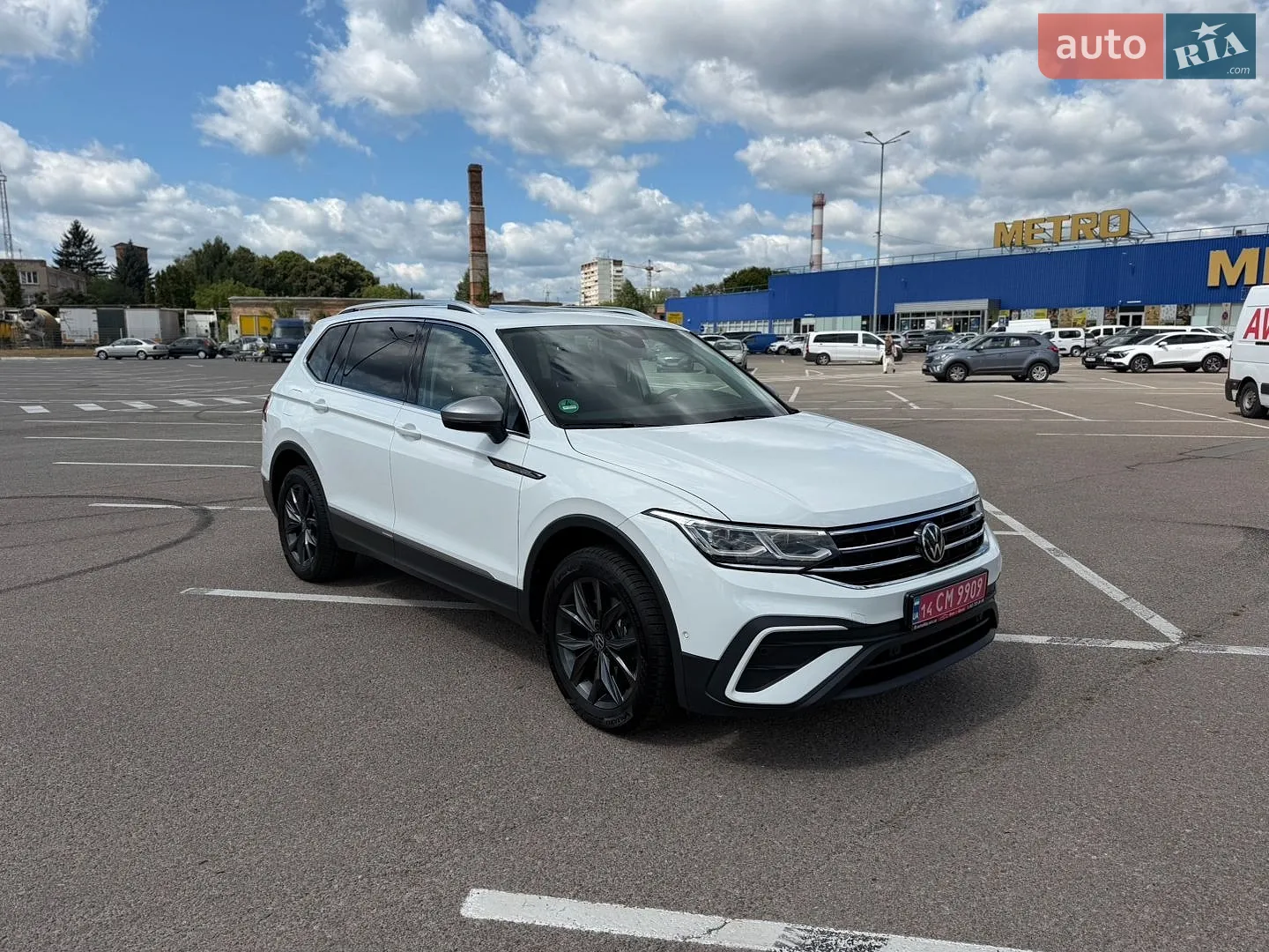 2022 Volkswagen Tiguan - мініатюра 23