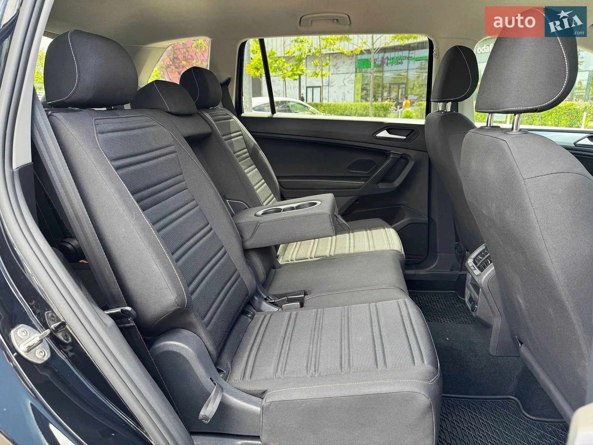 2020 Volkswagen Tiguan - мініатюра 15