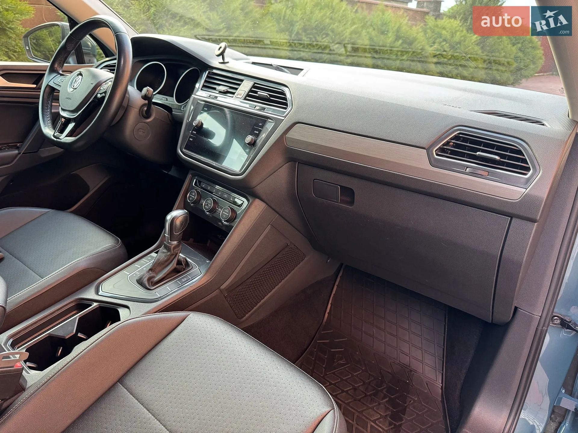 2019 Volkswagen Tiguan - мініатюра 21