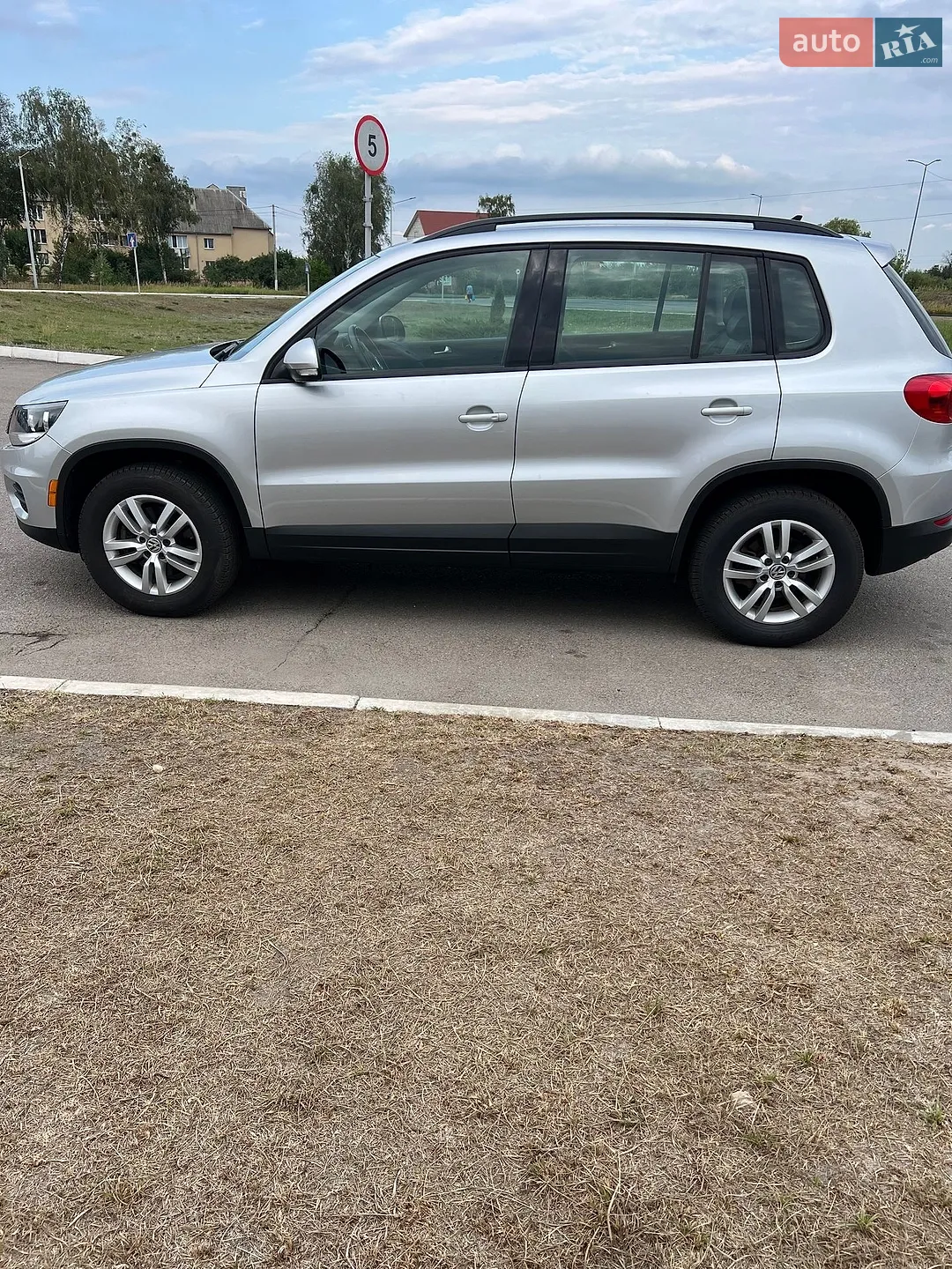 2016 Volkswagen Tiguan - мініатюра 6