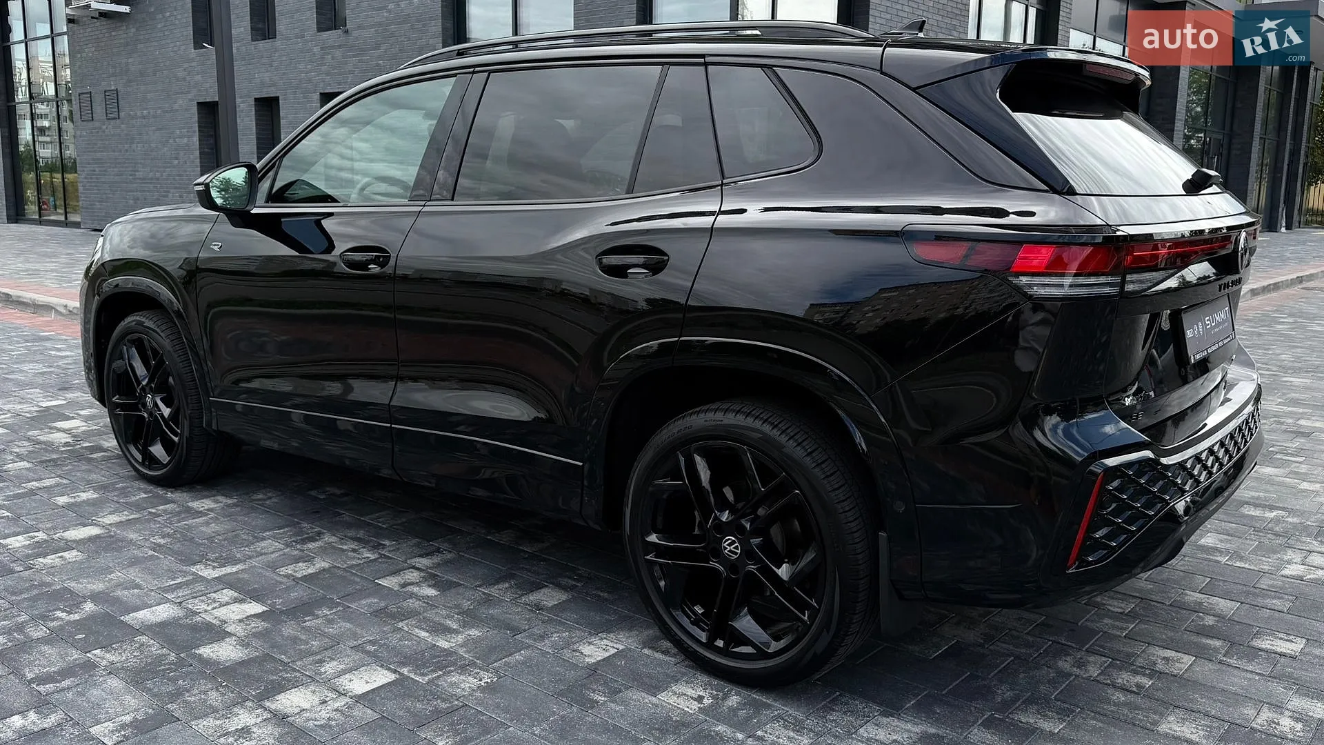 2025 Volkswagen Tiguan - мініатюра 4