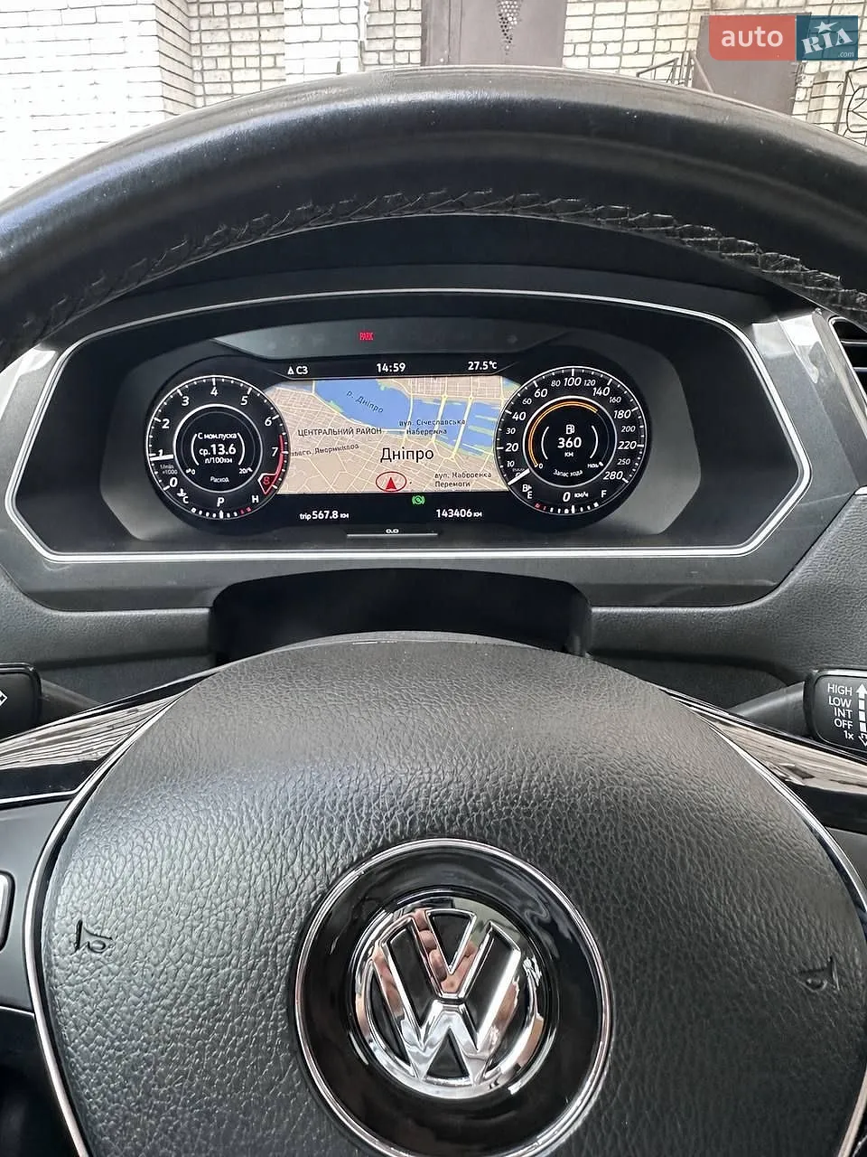 2018 Volkswagen Tiguan - мініатюра 12