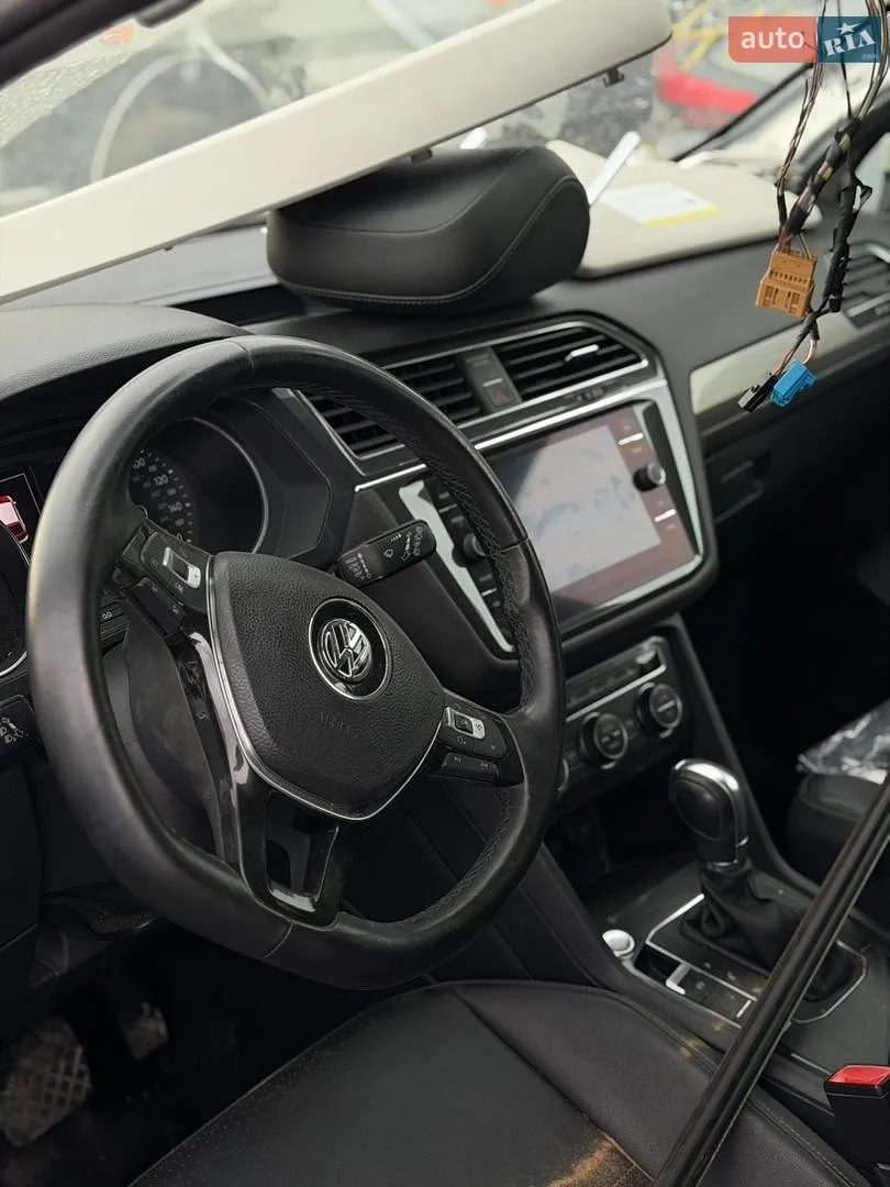 2018 Volkswagen Tiguan - мініатюра 6