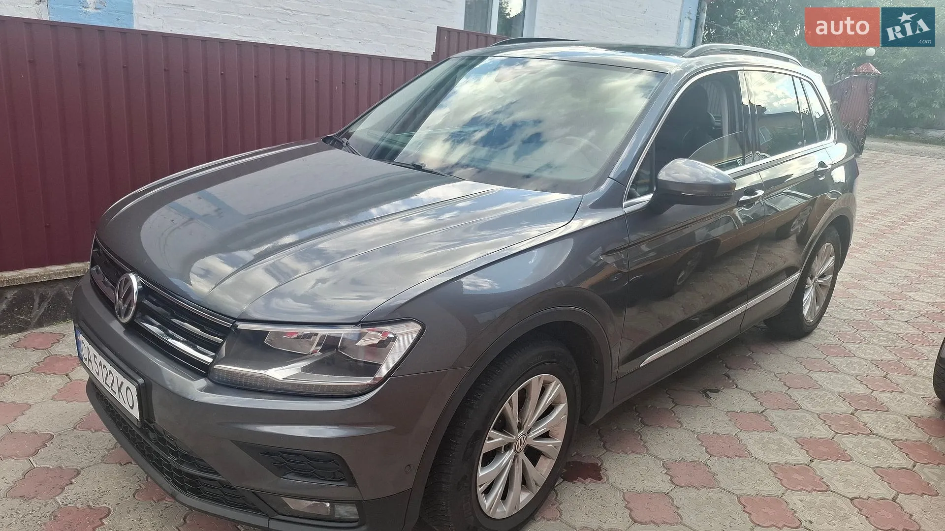 2017 Volkswagen Tiguan - фото 1