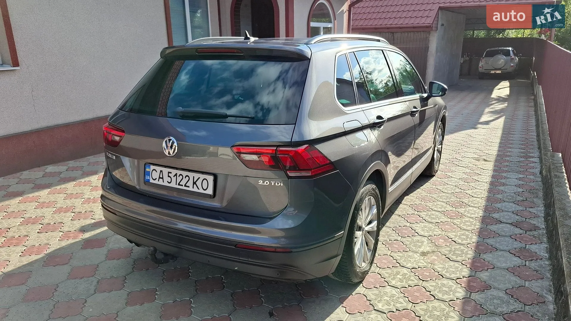 2017 Volkswagen Tiguan - мініатюра 8