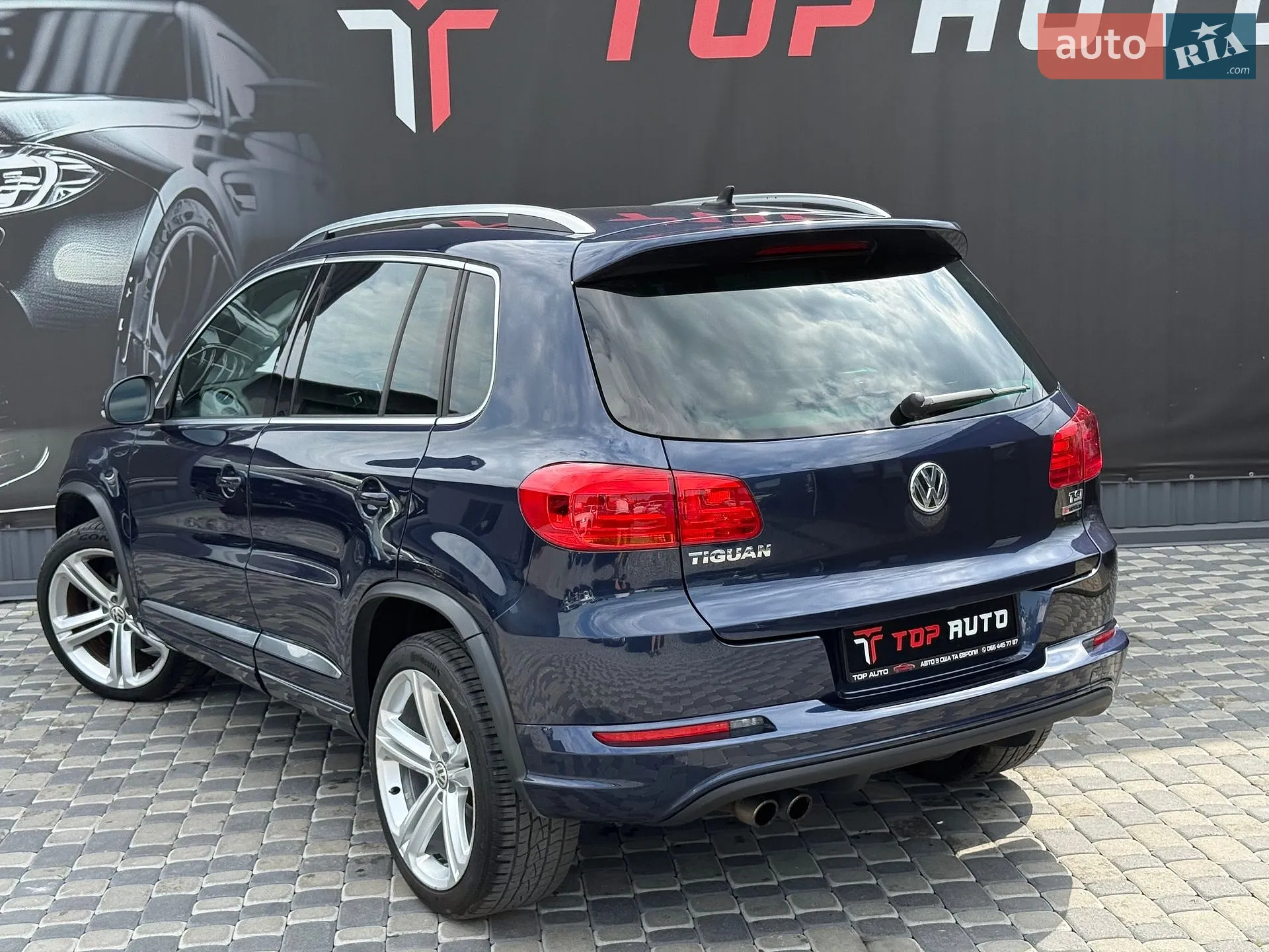 2016 Volkswagen Tiguan - мініатюра 11