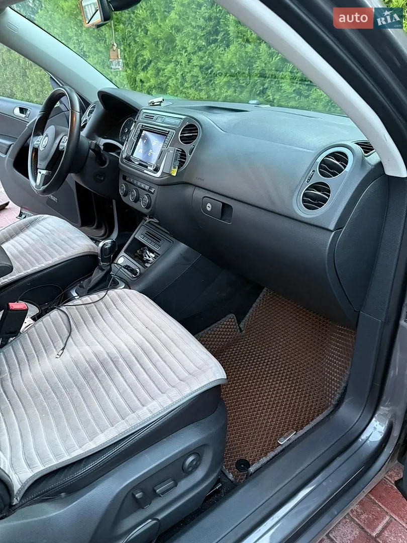 2015 Volkswagen Tiguan - мініатюра 25