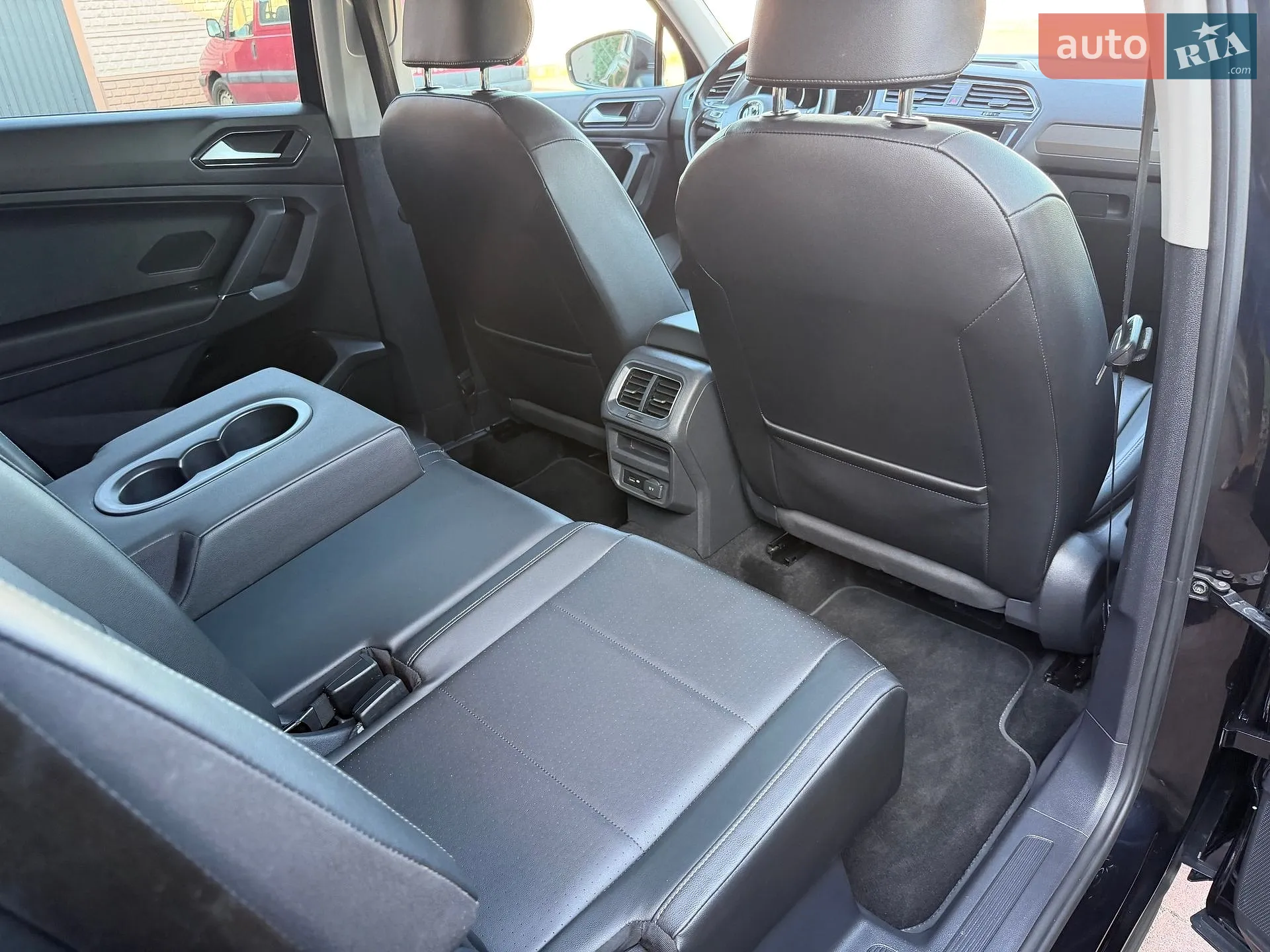 2018 Volkswagen Tiguan - мініатюра 124
