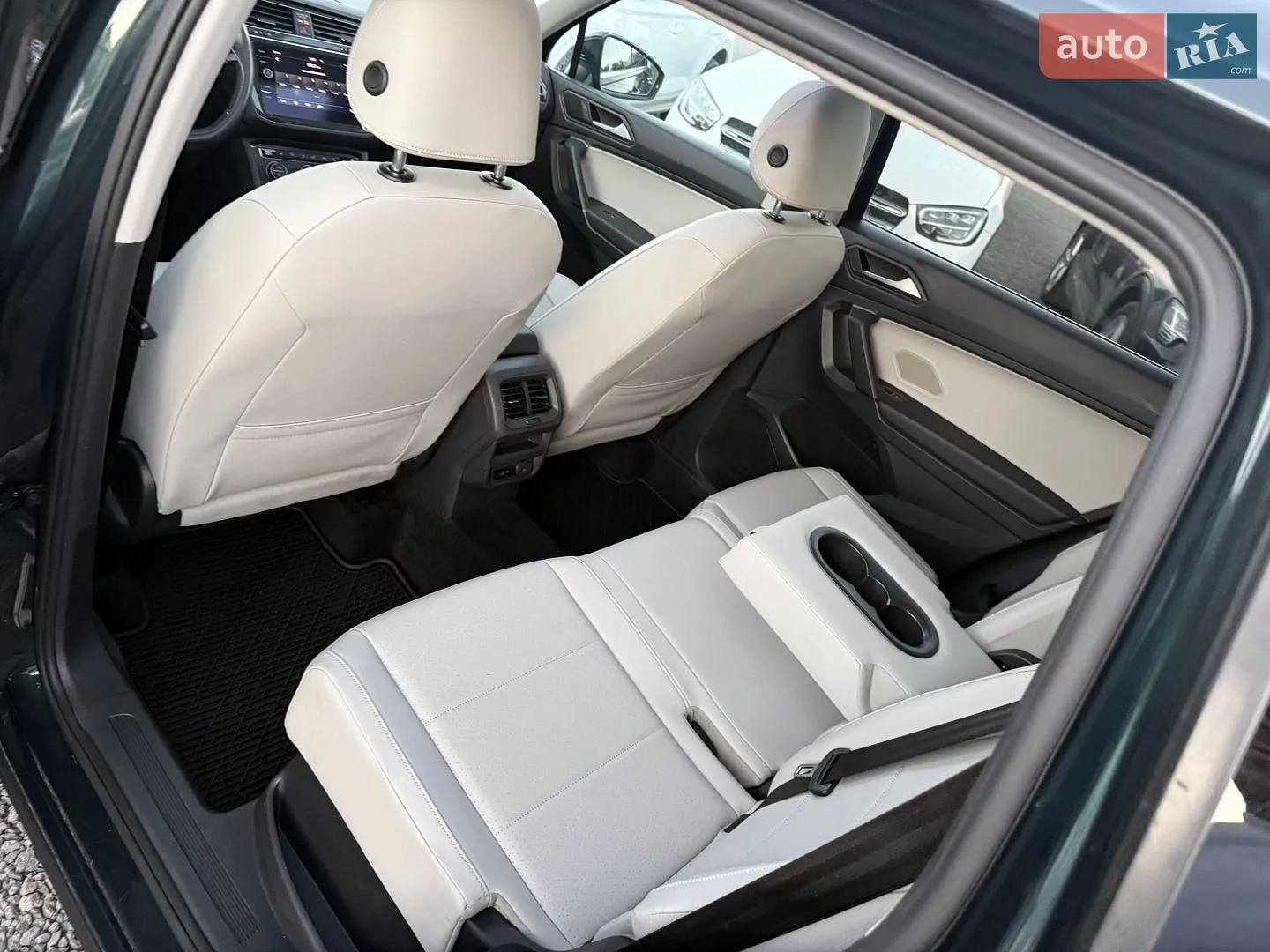 2019 Volkswagen Tiguan - мініатюра 31