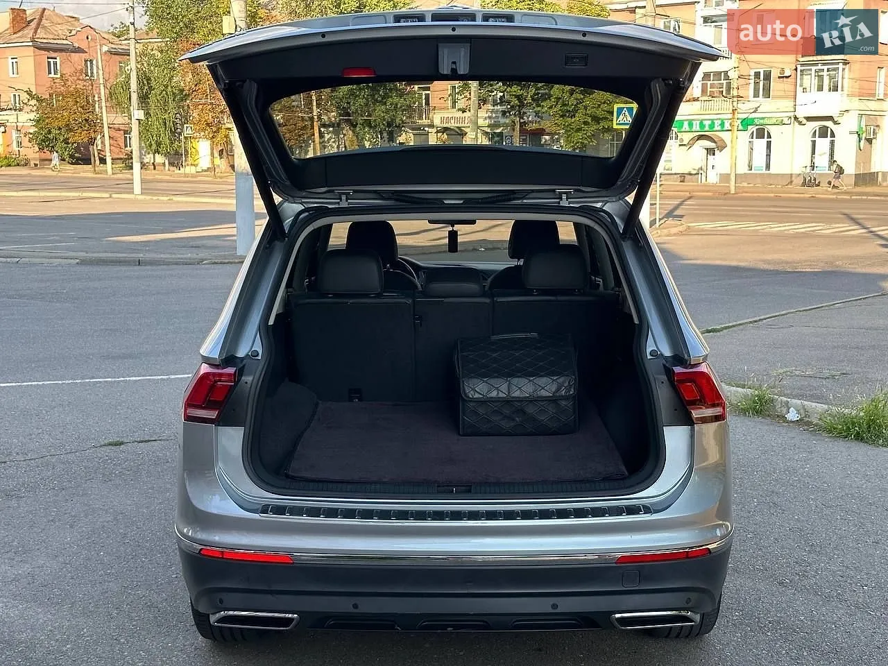 2019 Volkswagen Tiguan - мініатюра 18